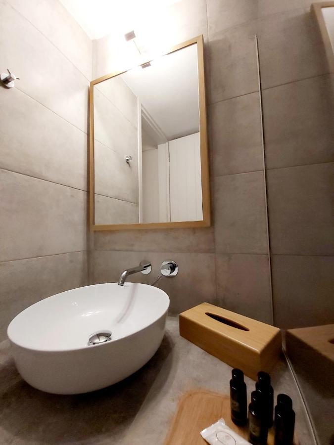 Agnadema Luxury Residences Schoinoussa Екстериор снимка