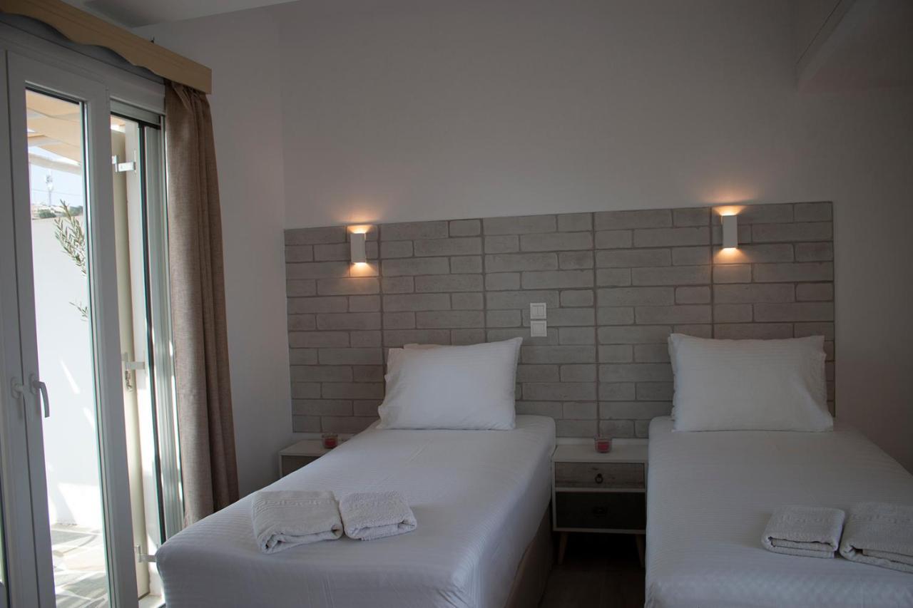 Agnadema Luxury Residences Schoinoussa Екстериор снимка