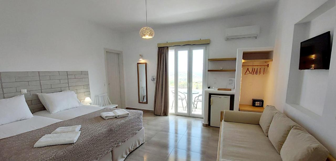 Agnadema Luxury Residences Schoinoussa Екстериор снимка
